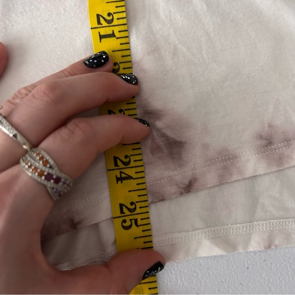 American Eagle Pink White Cold Shoulder Stretch Top Size Medium - Picture 8 of 8